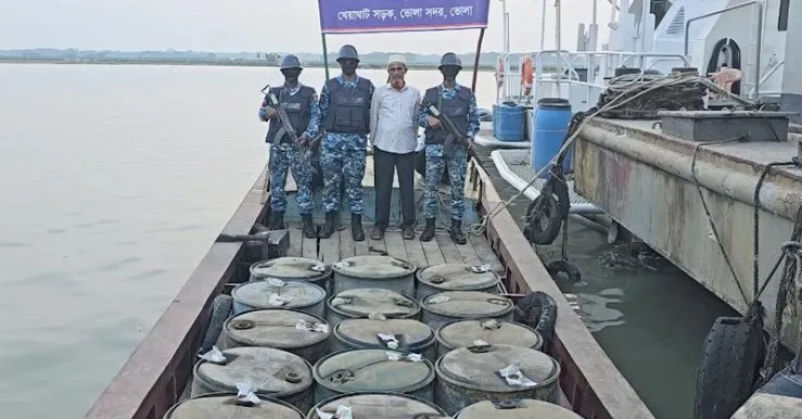 ভোলায় ৪ হাজার লিটার অবৈধ জ্বালানি তেলসহ আটক ১